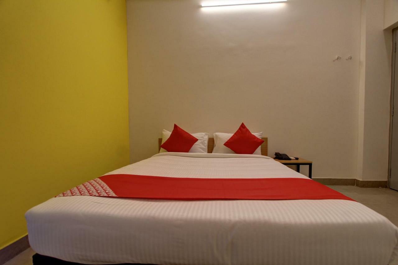 Oyo Flagship 36650 Tristar Inn Coimbatore Pokój zdjęcie