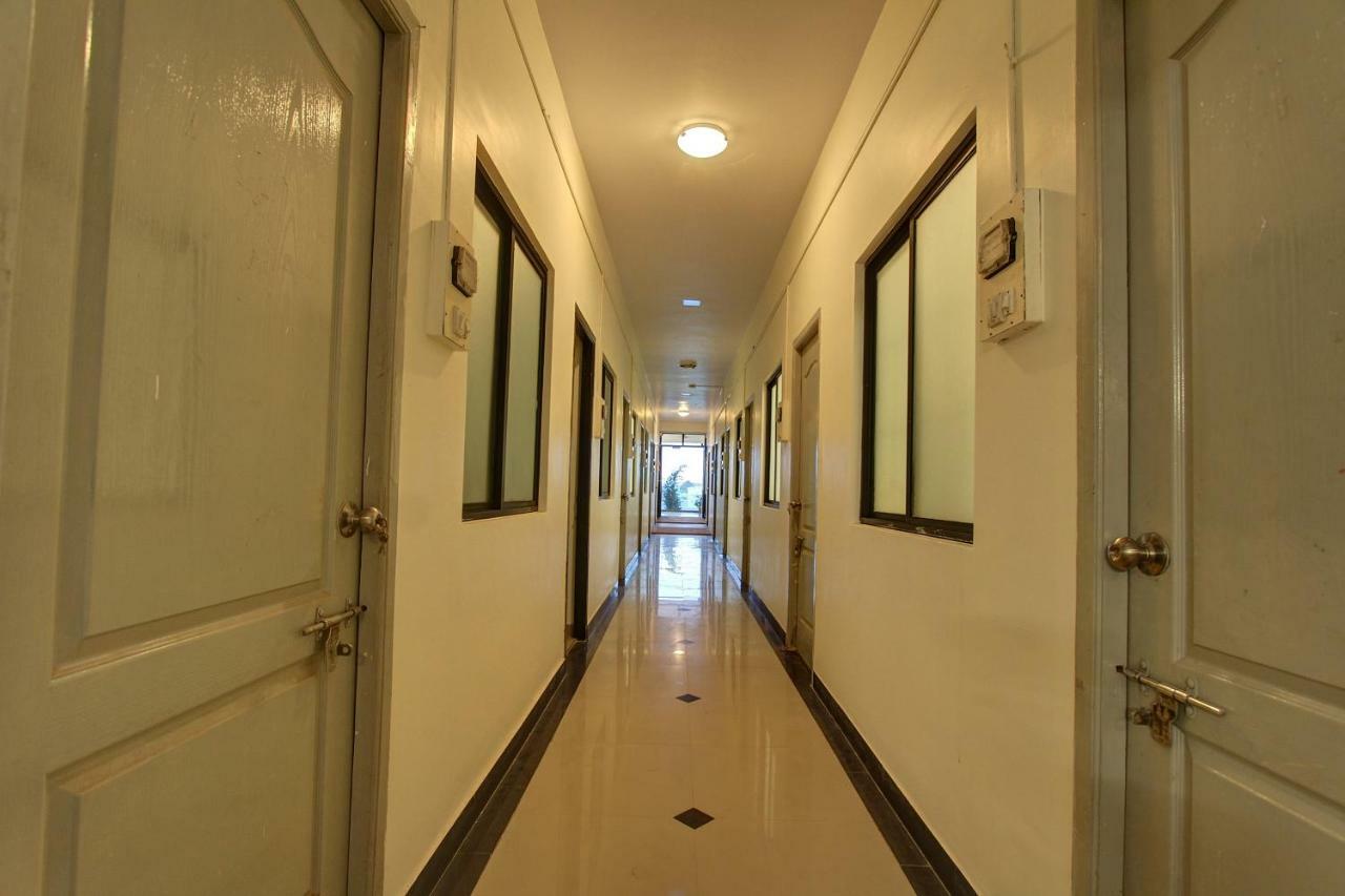 Oyo Flagship 36650 Tristar Inn Coimbatore Zewnętrze zdjęcie